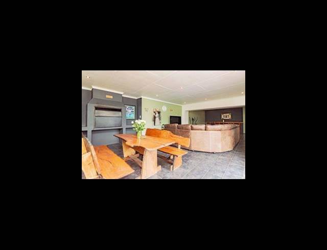 3 BEDROOM HOUSE FOR SALE IN BRACKENHURST